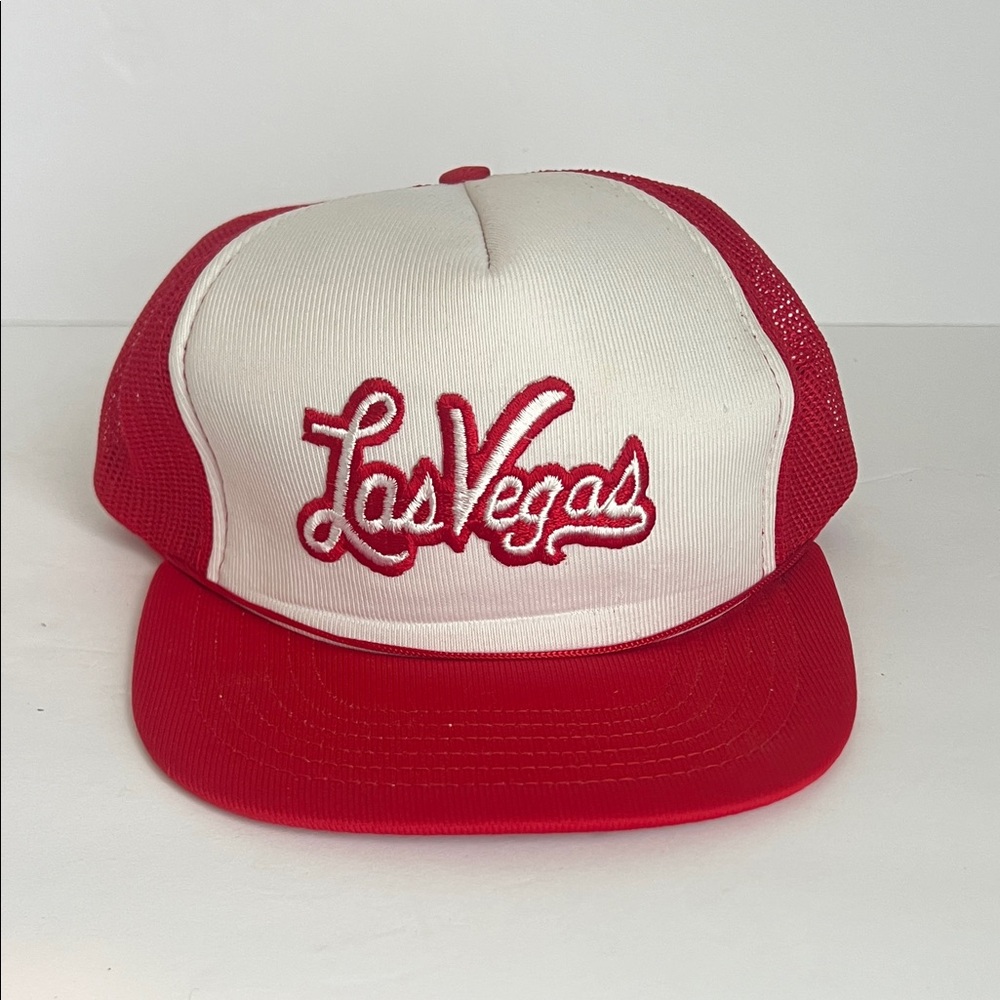 Vtg LAS VEGAS Tourist Patch Trucker Hat Red Mesh Cap Retro 80s/90s Vegas ✔️